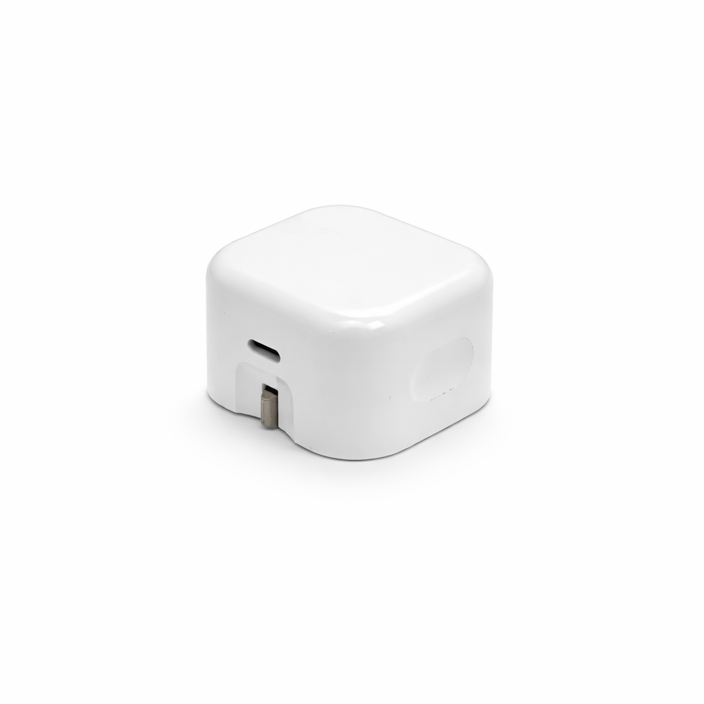 🔌 35W USB-C Fast Power Adapter (iPhone 16 Pro / Max Compatible)